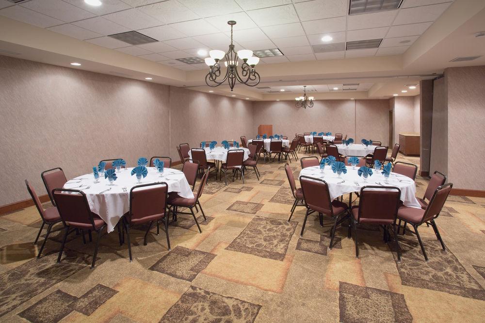 Holiday Inn Express & Suites Trinidad By Ihg Luaran gambar