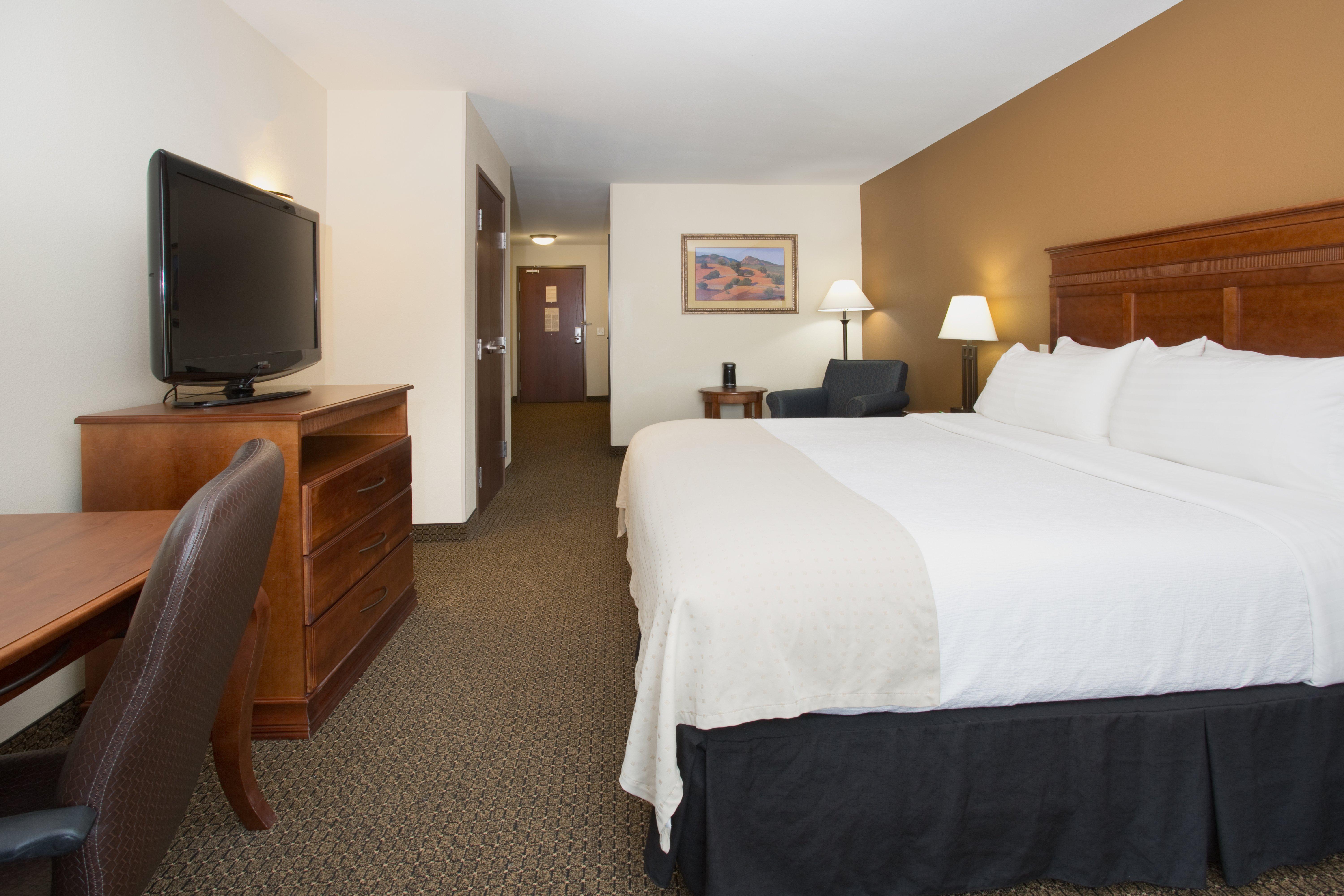 Holiday Inn Express & Suites Trinidad By Ihg Luaran gambar