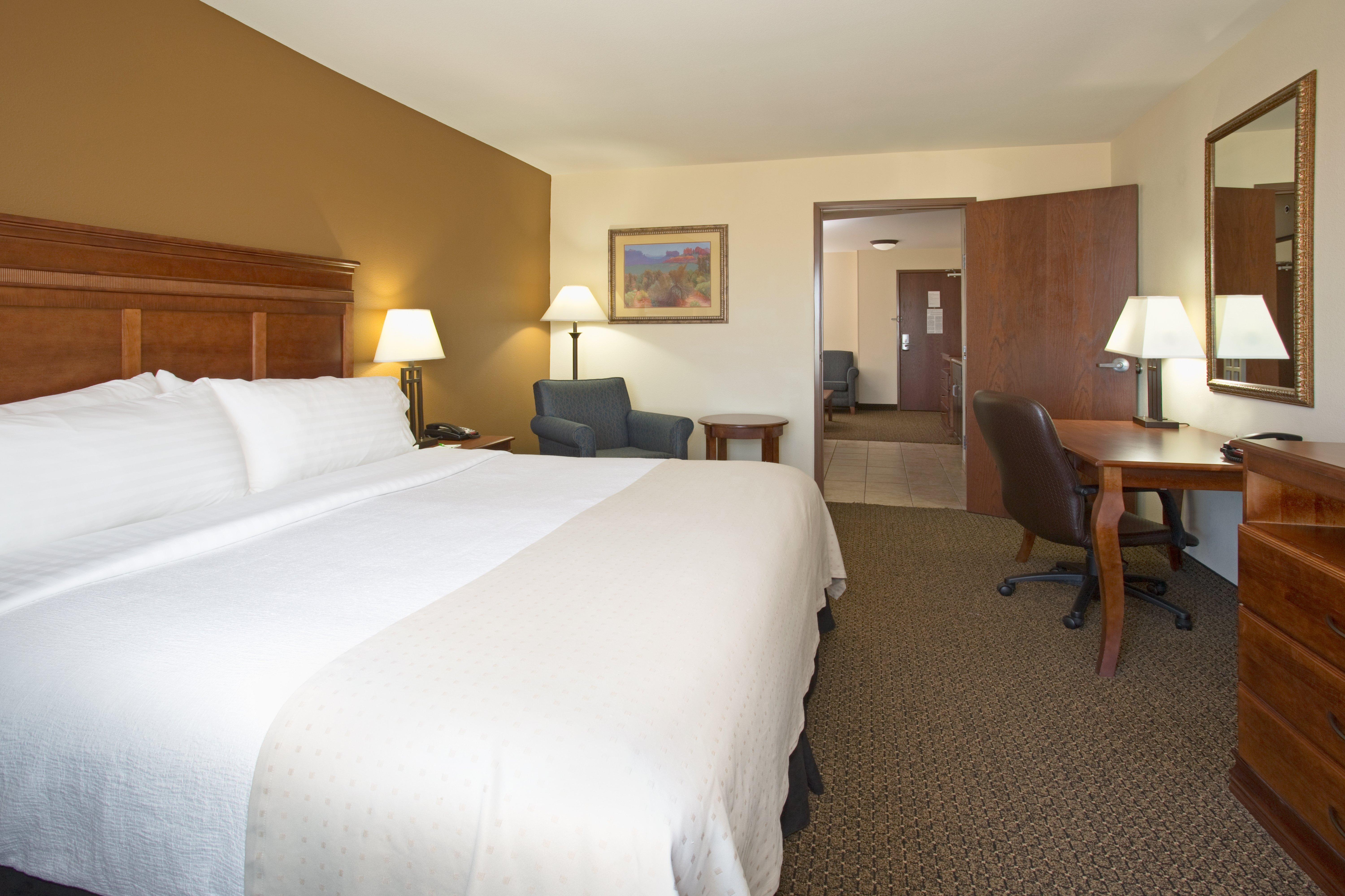Holiday Inn Express & Suites Trinidad By Ihg Luaran gambar