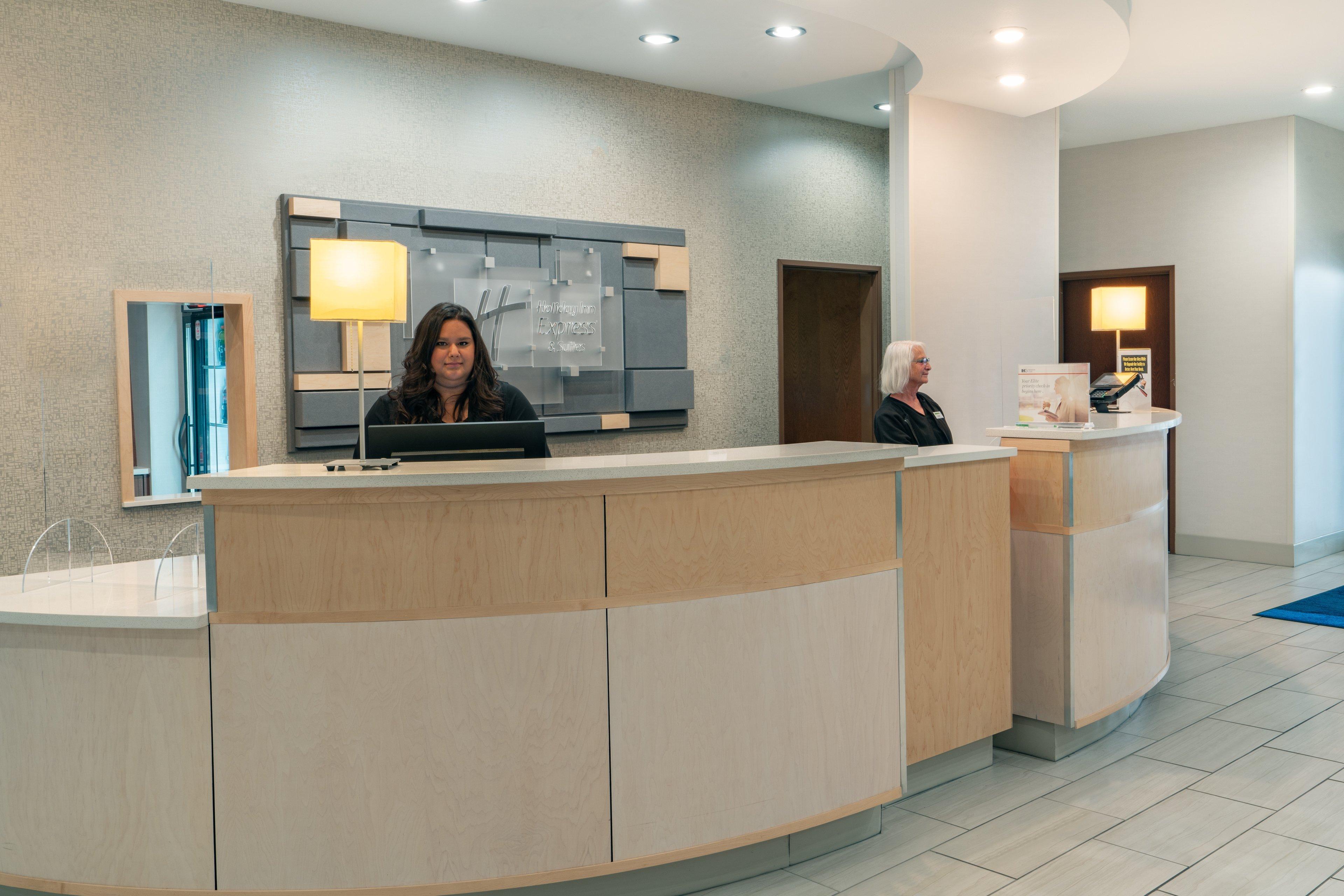 Holiday Inn Express & Suites Trinidad By Ihg Luaran gambar