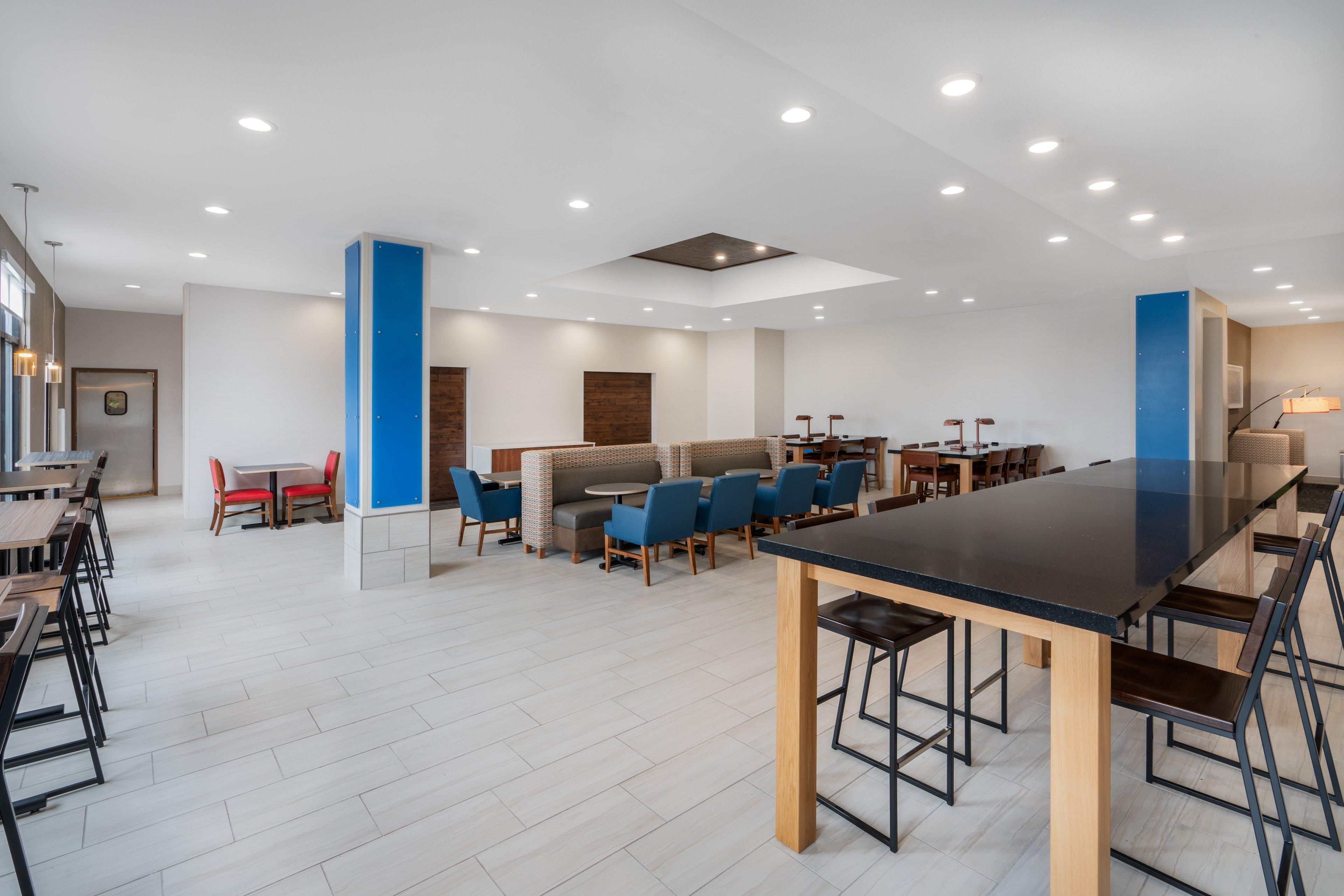 Holiday Inn Express & Suites Trinidad By Ihg Luaran gambar