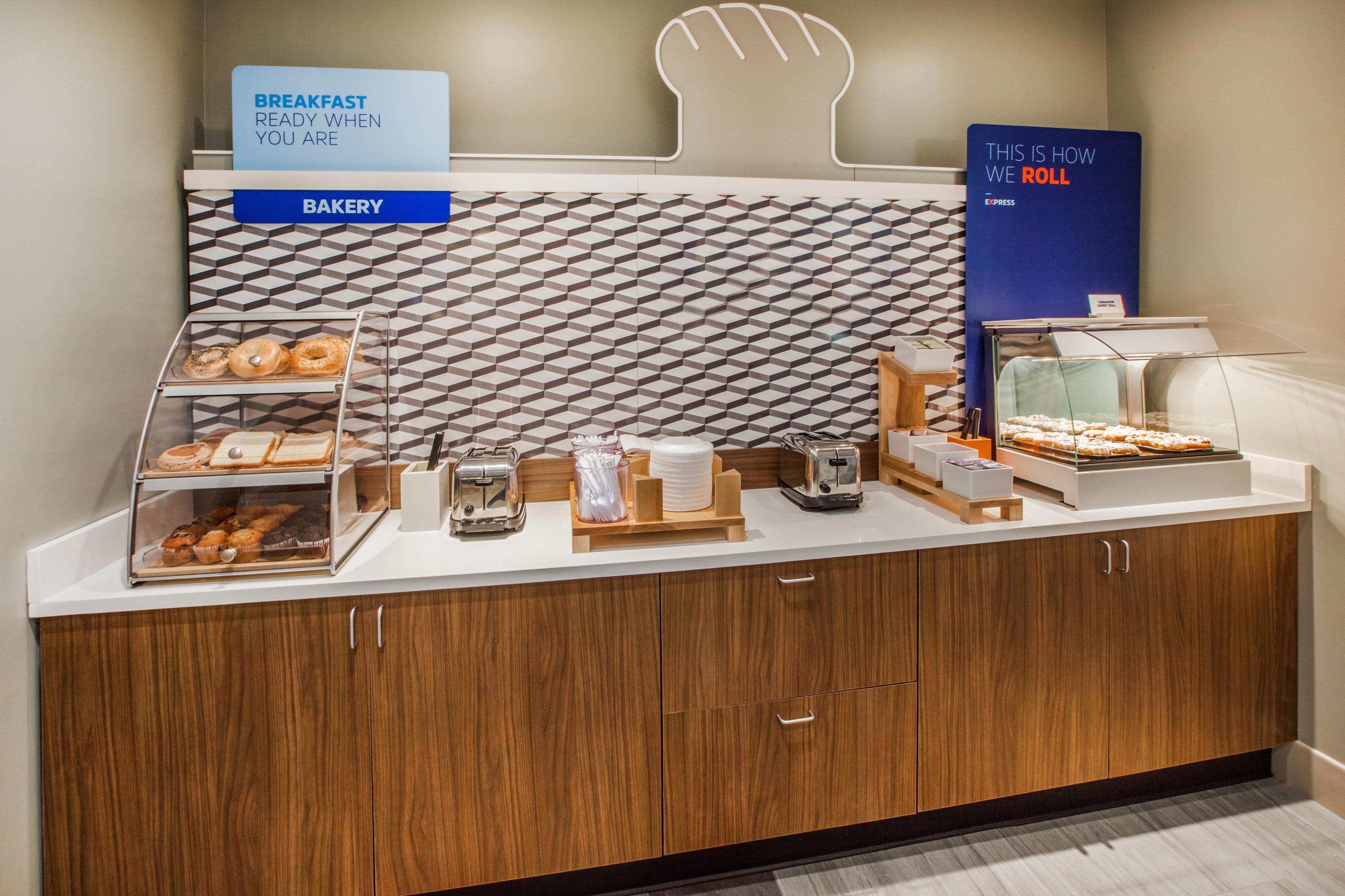 Holiday Inn Express & Suites Trinidad By Ihg Luaran gambar