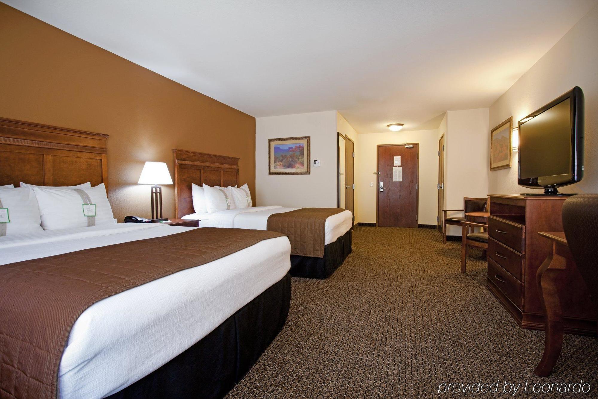 Holiday Inn Express & Suites Trinidad By Ihg Luaran gambar
